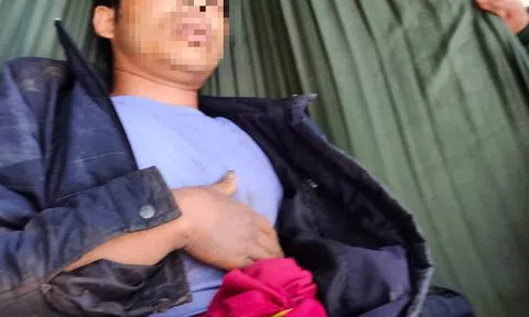 Nam thanh niên bị trâu húc thủng bụng