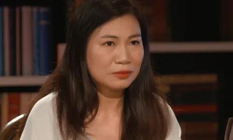 MC Đinh Tiến Dũng xúc động trước câu chuyện ly hôn của nữ phóng viên