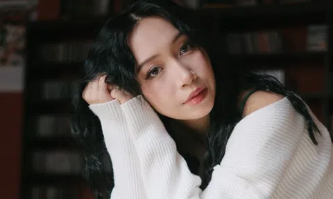 Con gái Mỹ Linh nói gì khi bị so sánh với mẹ ruột vì hát nhạc Trịnh?