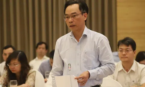 Thứ trưởng Bộ Giáo dục: 'Tuyệt đối không để xảy ra tình trạng lạm thu trong năm học mới'