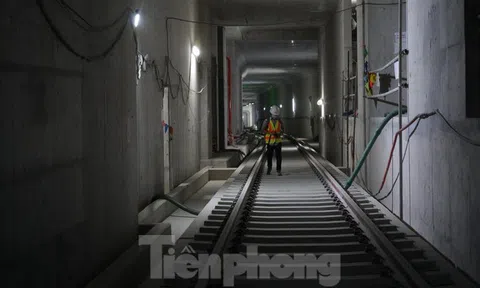 Nhà ga ngầm trung tâm Bến Thành dần lộ diện kết cấu sau gần 10 năm thi công