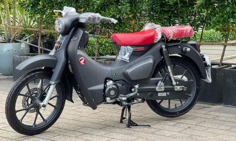 Giới buôn xe 'hét giá' Honda Super Cub C125 trên 200 triệu đồng