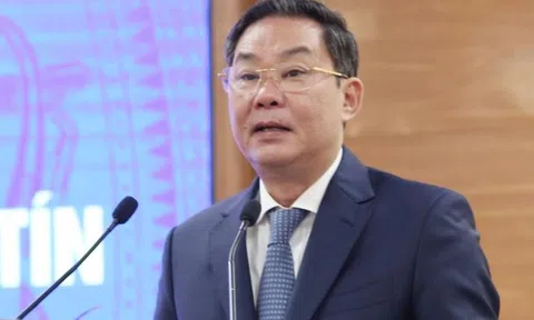 Ông Lê Hồng Sơn được giao tạm thời điều hành UBND thành phố Hà Nội