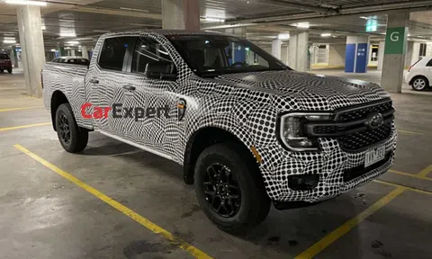 Xuất hiện Ford Ranger 2023 bản kéo dài, khó về Việt Nam