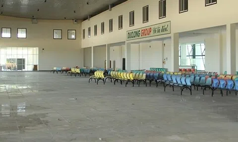 Đầu tư hơn 130 tỷ đồng xây bến xe rồi “đắp chiếu”