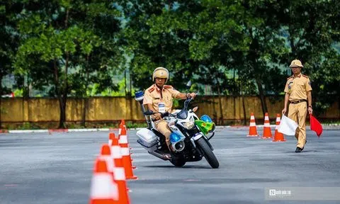 160 CSGT tranh tài lái xe mô tô, ô tô đặc chủng