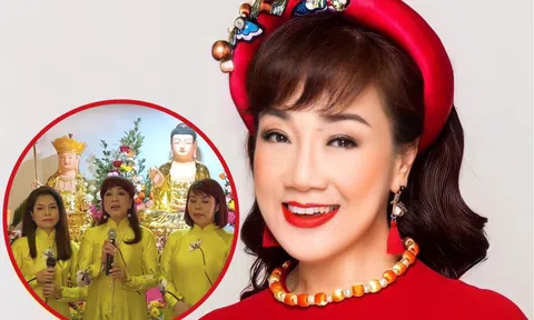 Phương Hồng Thủy lần hiếm hoi song ca cùng hai con gái tài sắc