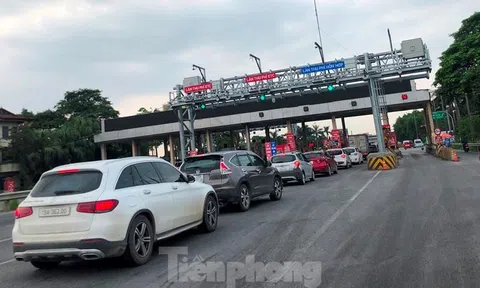 Cận cảnh trạm thu phí 'đặt nhầm chỗ' vừa được đề xuất kéo dài thêm 10 năm