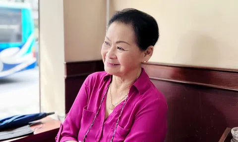 Danh ca Khánh Ly nói về mối quan hệ ca sĩ và khán giả: Ai cần ai?