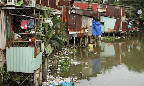 'Kênh đen' ở TP. HCM: Ngập rác chờ giải tỏa và ước mong về một Nhiêu Lộc - Thị Nghè thứ 2