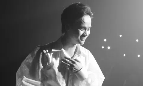 Hồ Tuấn Phúc: Tôi thấy mình may mắn vì không bị gạ gẫm khi vào showbiz