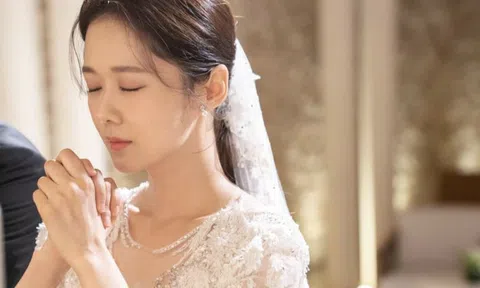 Hé lộ danh tính chồng sắp cưới của ‘mỹ nhân không tuổi’ Jang Na Ra