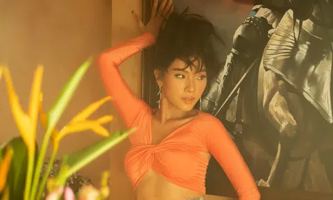 Vũ công Mỹ Mỹ khoe đường cong nóng bỏng trong MV đầu tay