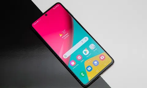 Galaxy M53 5G ghi điểm nhờ loạt nâng cấp