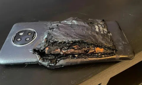 Điện thoại phát nổ khi vừa cắm sạc, người phụ nữ bị bỏng nặng