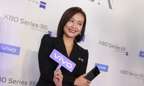 Hồng Ánh: 'Smartphone có thể là sân chơi mới cho người yêu nghệ thuật'