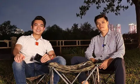 Tony Phùng và đạo diễn Vũ Hồng Thắng chấm điểm vivo X80