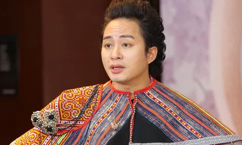 Tùng Dương tiết lộ cuộc sống đời thường sau ánh đèn sân khấu
