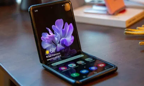 Samsung sắp có smartphone màn hình gập giá rẻ