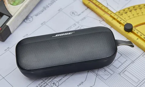 Mẫu loa bluetooth Bose SoundLink Flex lên kệ tại Việt Nam giá 4,2 triệu