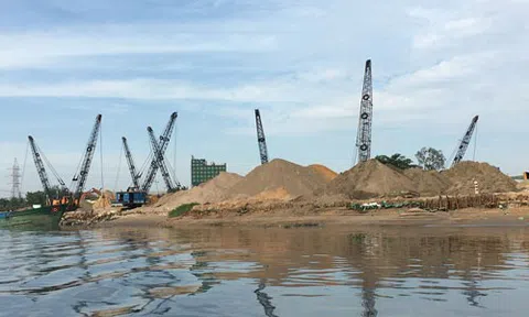 TP HCM đề nghị cấp phép tạm cho 17 bến thủy nội địa không phép