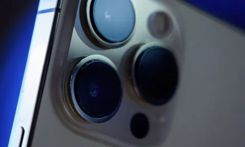 Apple thay đổi chiến lược với iPhone