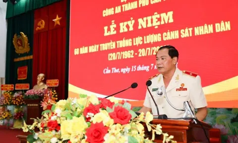 Cần Thơ: Kỷ niệm 60 năm ngày truyền thống lực lượng Cảnh sát Nhân dân