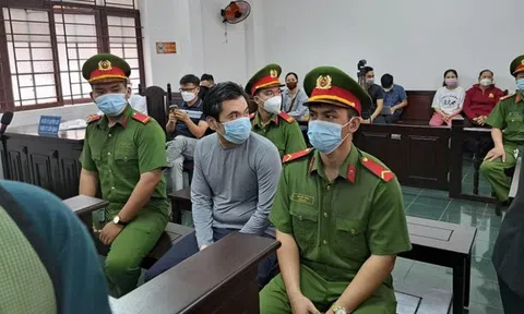 Tài xế xe Mercedes phải bồi thường cho nữ tiếp viên hàng không 1,5 tỷ đồng