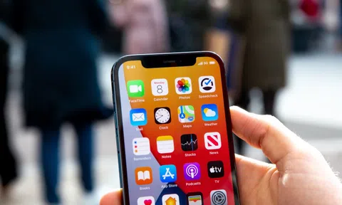 Làm gì khi iPhone bị chậm?