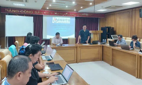 Bồi dưỡng kỹ năng làm chương trình và giao lưu trực tuyến trên báo điện tử