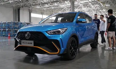 MG ZS 2022 có thêm bản Sports, thiết kế đầu xe gây tranh cãi