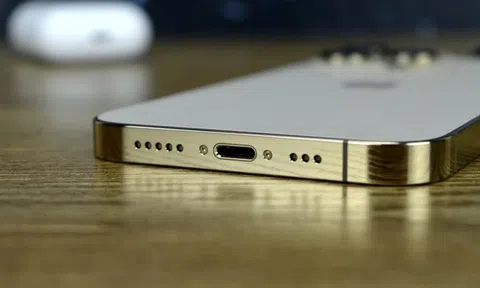 Lưu ý khi tự vệ sinh loa iPhone