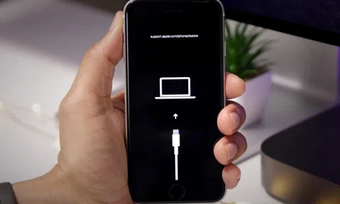 iOS 15 đã bị bẻ khóa