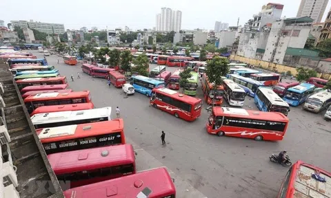 Đề xuất giảm một số loại thuế để hỗ trợ doanh nghiệp vận tải