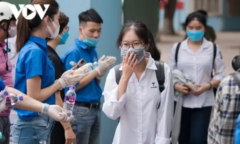 Từ phổ điểm thi tốt nghiệp, dự báo điểm xét tuyển ĐH không nhiều biến động