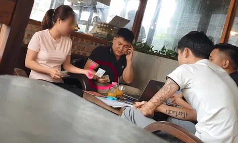 'Cò' hộ chiếu tại Hà Nội: 2,5 triệu đồng, làm trong 2 ngày