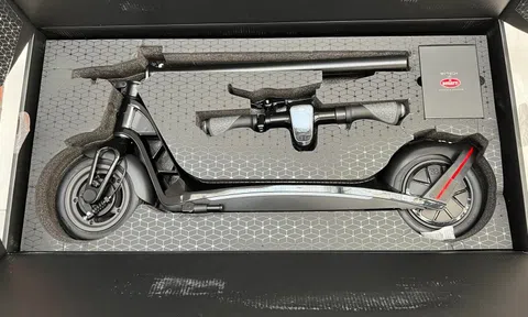 Xe 2 bánh Bugatti về Việt Nam, giá khoảng 28 triệu đồng