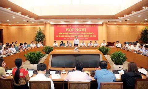 Sau phát biểu gay gắt của Trưởng Ban tổ chức Thành uỷ, vấn đề "nóng" được đưa ra bàn