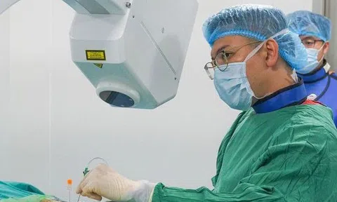 Quy định về nghỉ hưu ở tuổi cao hơn đối với viên chức