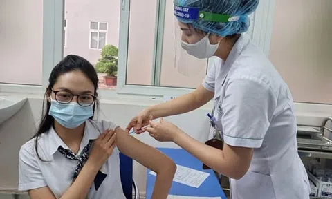 Đề xuất hỗ trợ một lần với nhân viên y tế, tối đa 10 triệu đồng