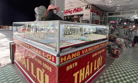 Trở lại hiện trường vụ cướp hai tiệm vàng tại chợ Đông Ba