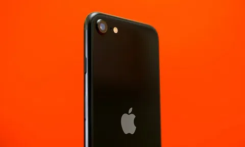 Sai lầm của Apple trên iPhone SE