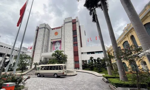 Hà Nội chi tiền tỷ, cử hàng trăm người đi học kinh nghiệm ở Mỹ, Nhật, Singapore...