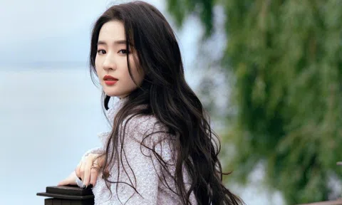 Lưu Diệc Phi quay lại thời kỳ đỉnh cao nhan sắc