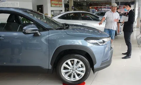 Người Việt chuộng ô tô nhập khẩu