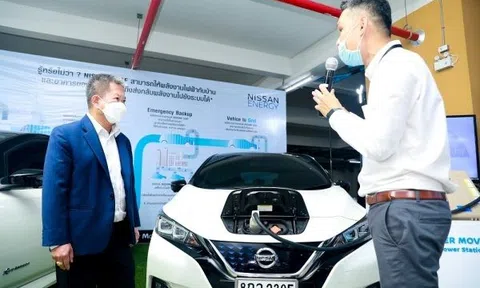 Nissan được hậu thuẫn phát triển trạm sạc