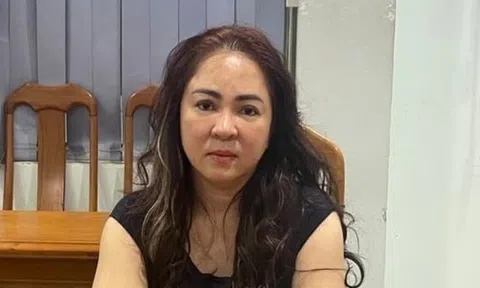 Bà Nguyễn Phương Hằng khai lý do xướng tên nhiều nghệ sĩ trên mạng xã hội