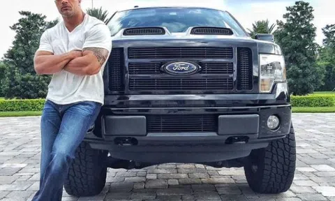 Bộ sưu tập ôtô của The Rock