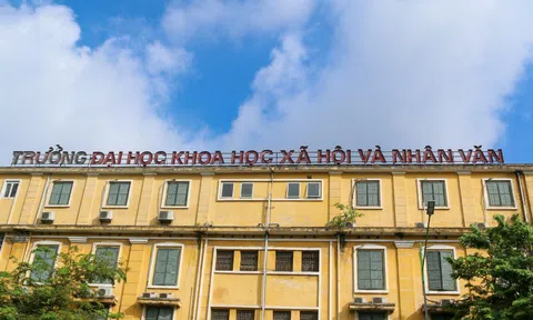 Khám phá trường đại học gần 80 năm truyền thống tại thủ đô