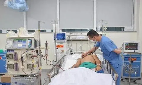 Cảnh báo nhiều bệnh nhân sốt xuất huyết nặng, tổn thương đa cơ quan